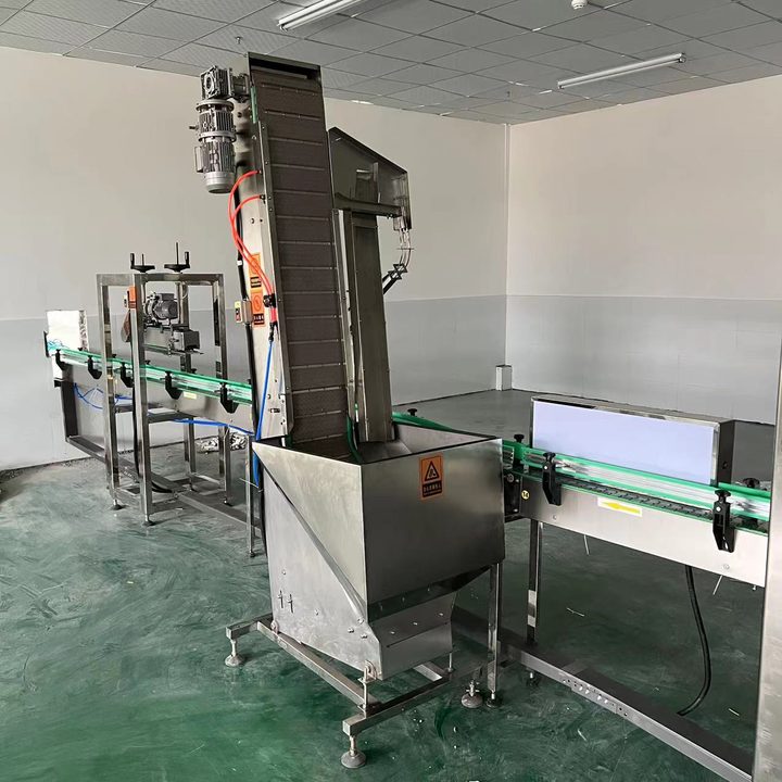 Yogurt Filling and Capping Machine-cap feeding machine